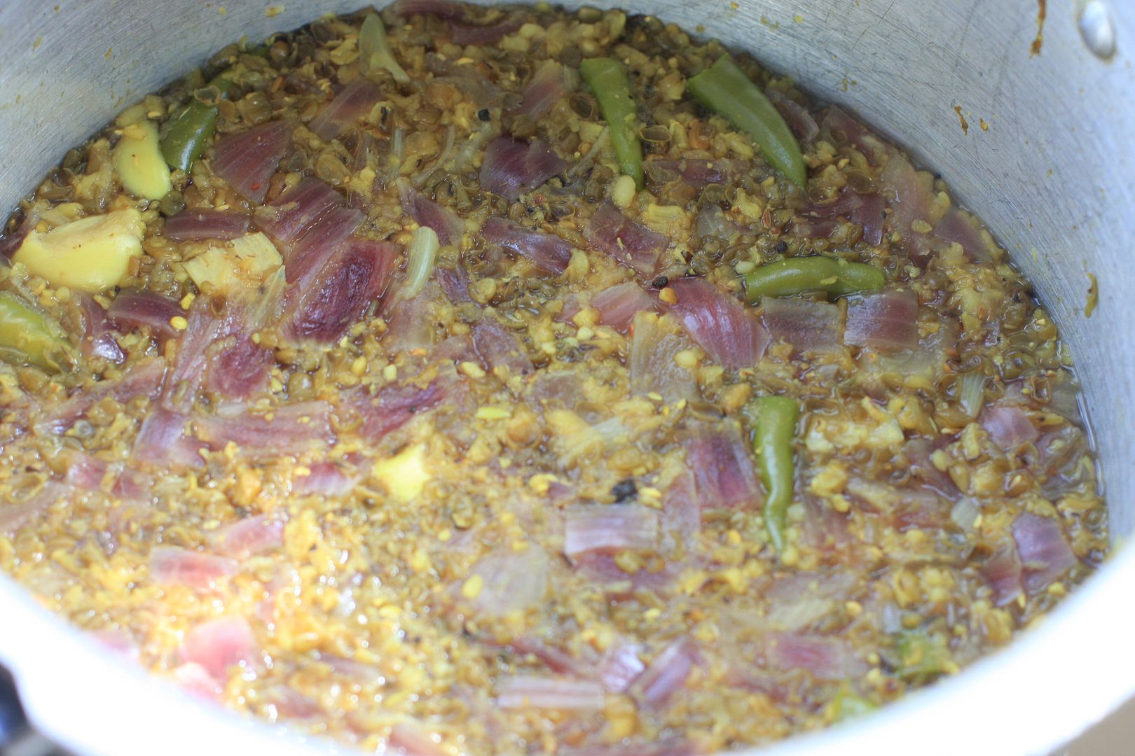 Quick Green Split Moong Dal with Pressure Cooker Paasi Paruppu